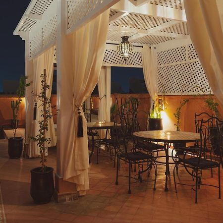 Riad Dar Dialkoum Marrakesh Exterior photo