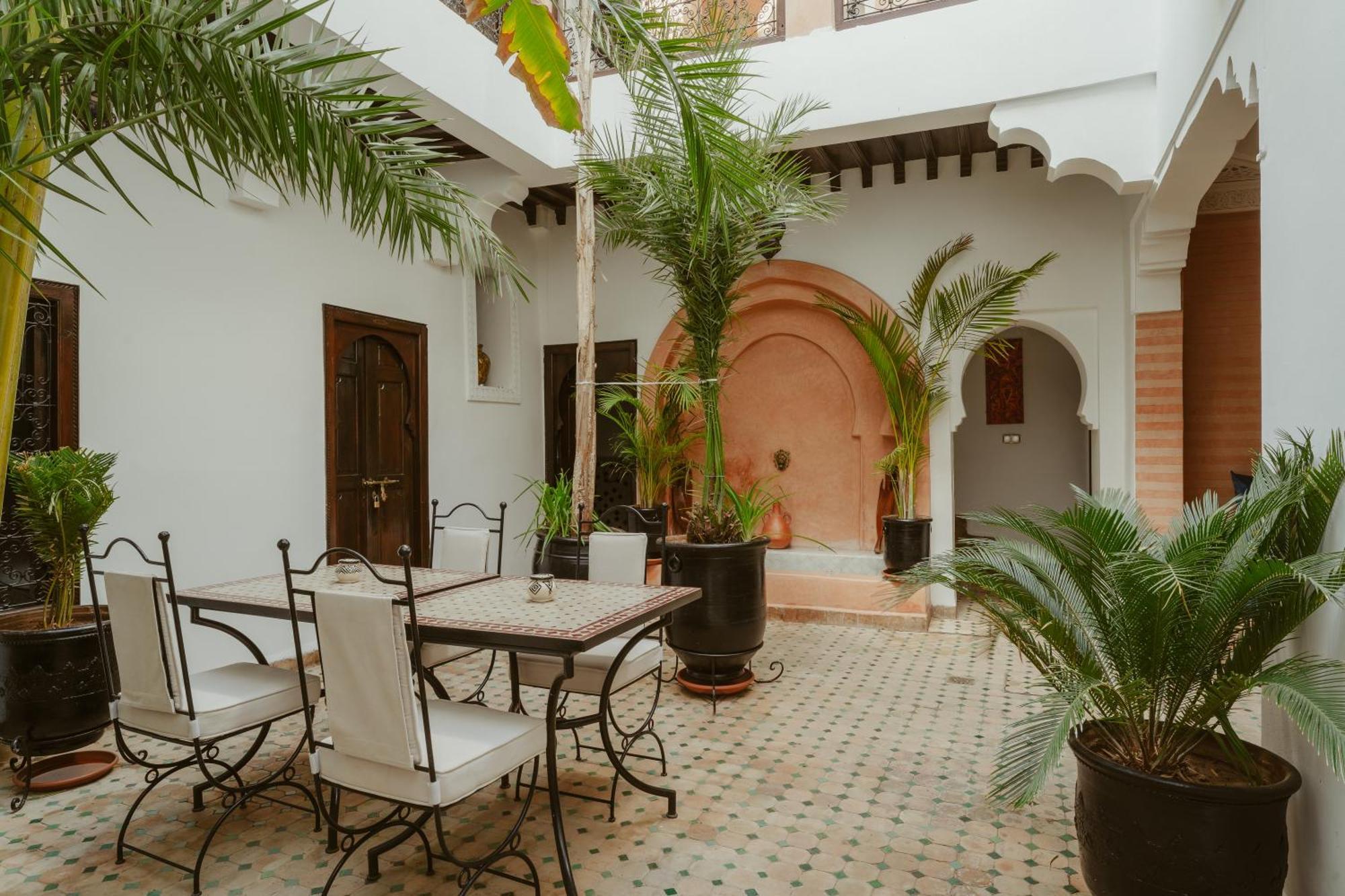 Riad Dar Dialkoum Marrakesh Exterior photo