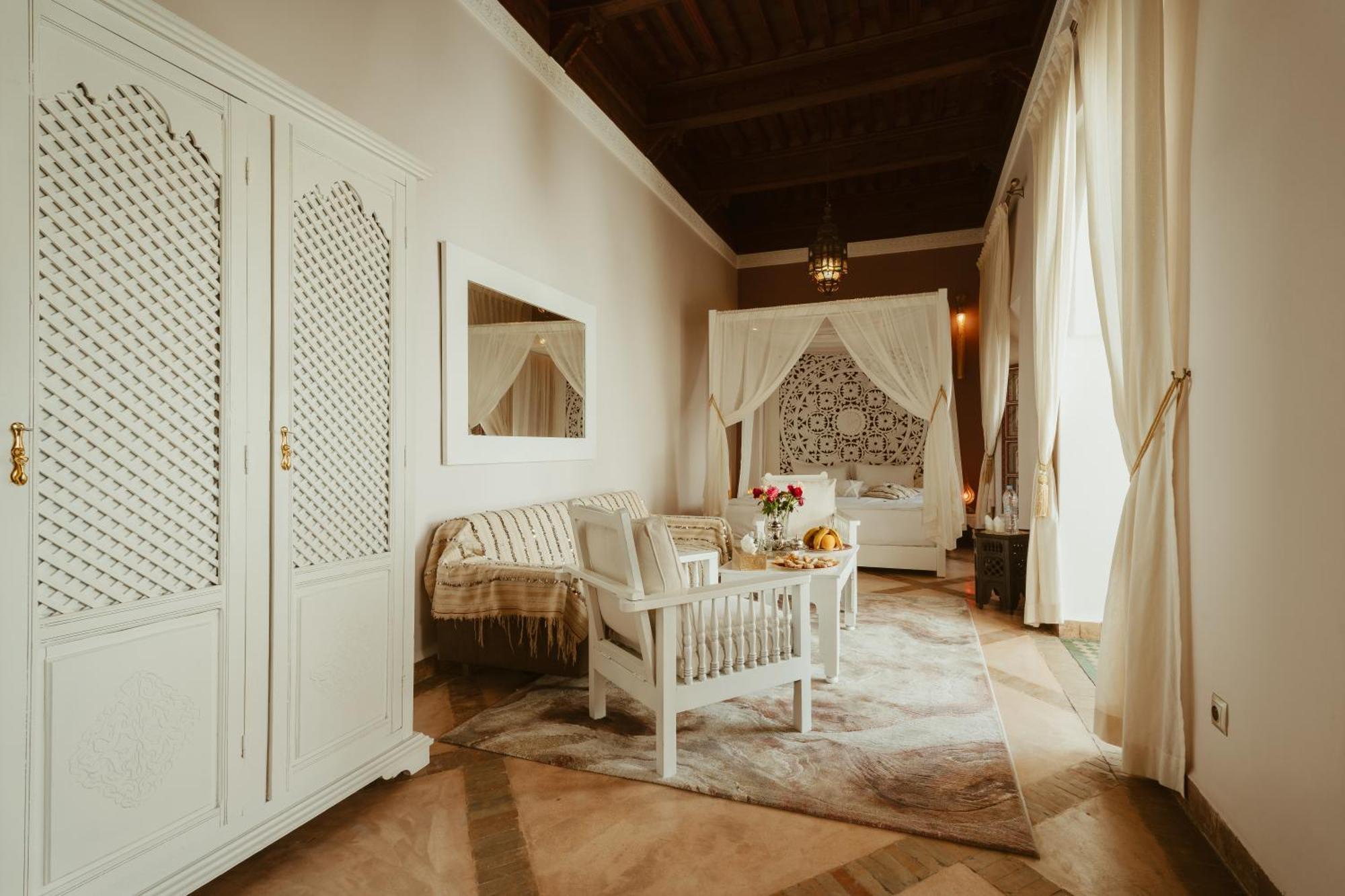 Riad Dar Dialkoum Marrakesh Exterior photo